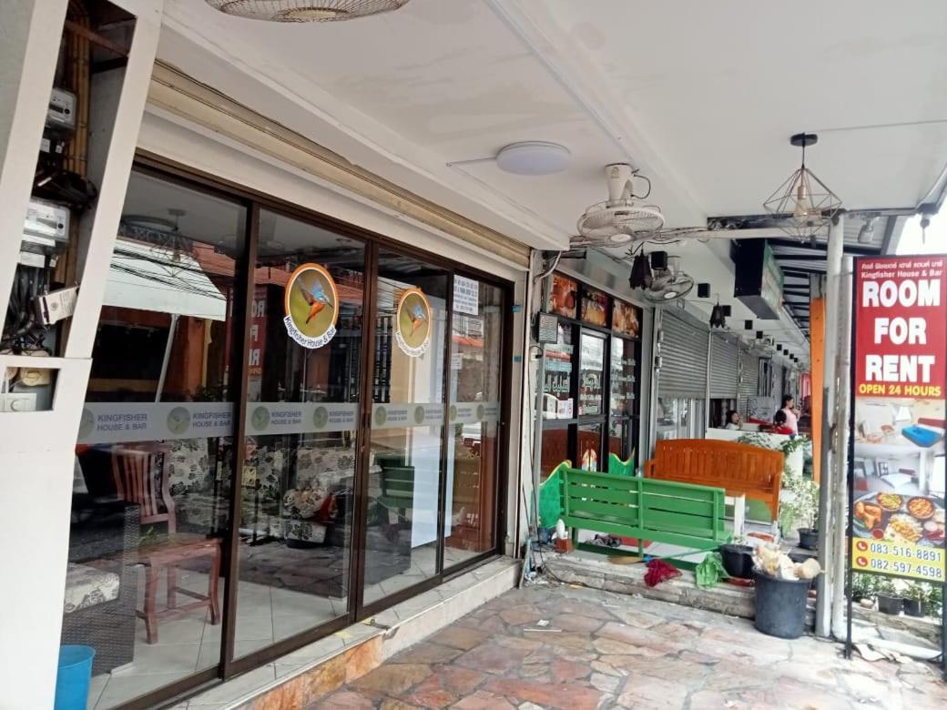 Kingfisher House And Bar Pattaya Zewnętrze zdjęcie