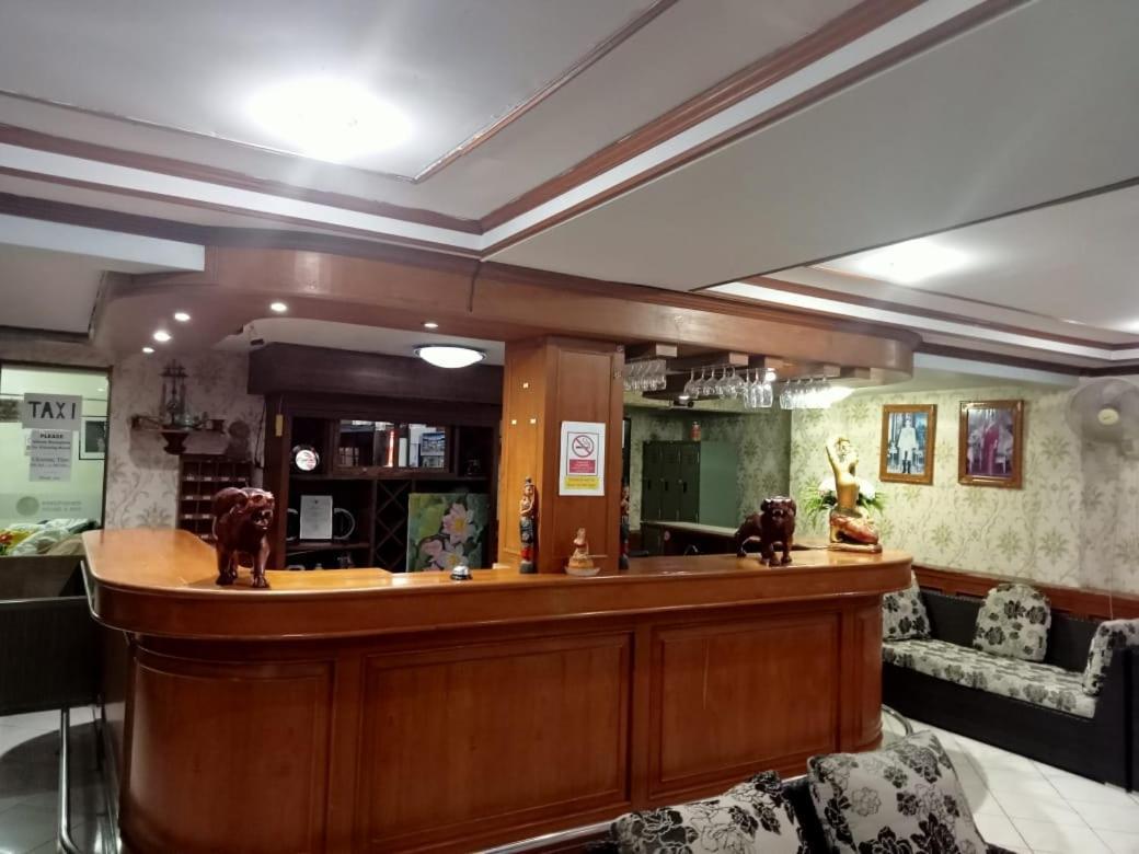 Kingfisher House And Bar Pattaya Zewnętrze zdjęcie